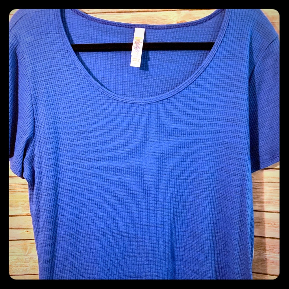 LuLaRoe Classic T
